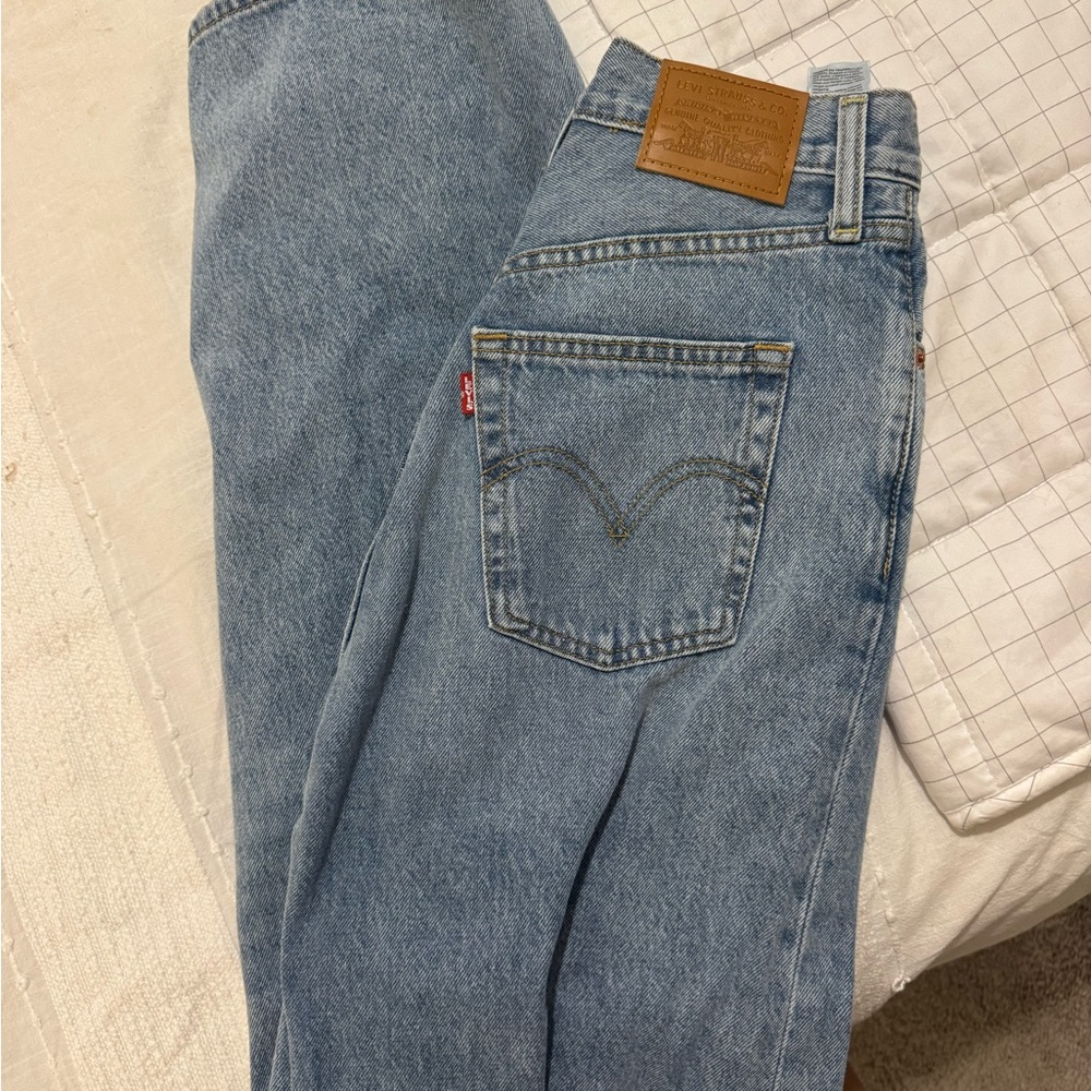Levi's wide leg ribcage Jeans